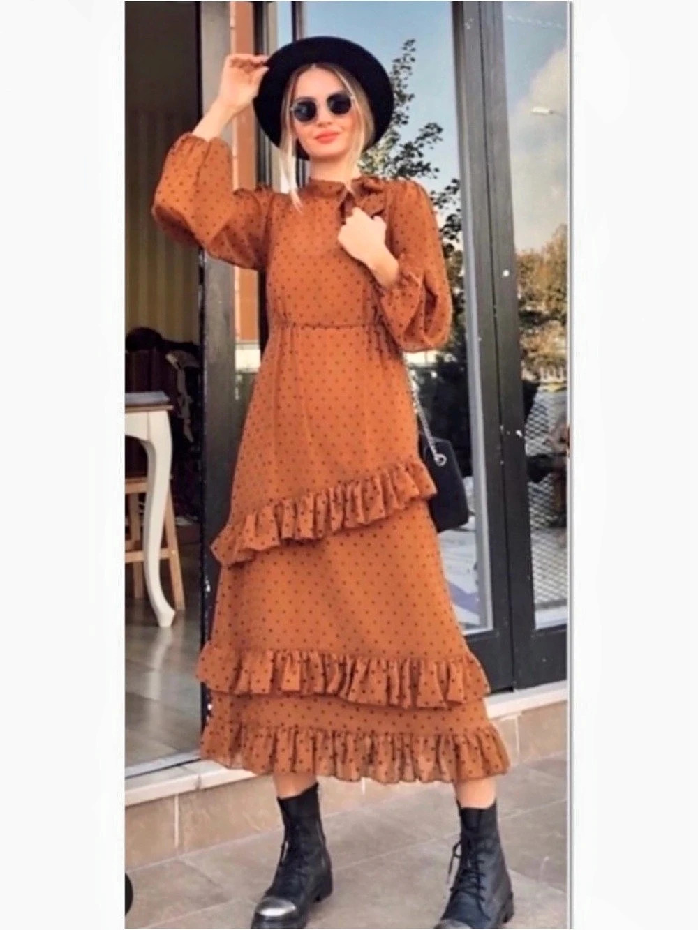 Zara blogger & influencer's favorite polka dot ruffle tired midi dress